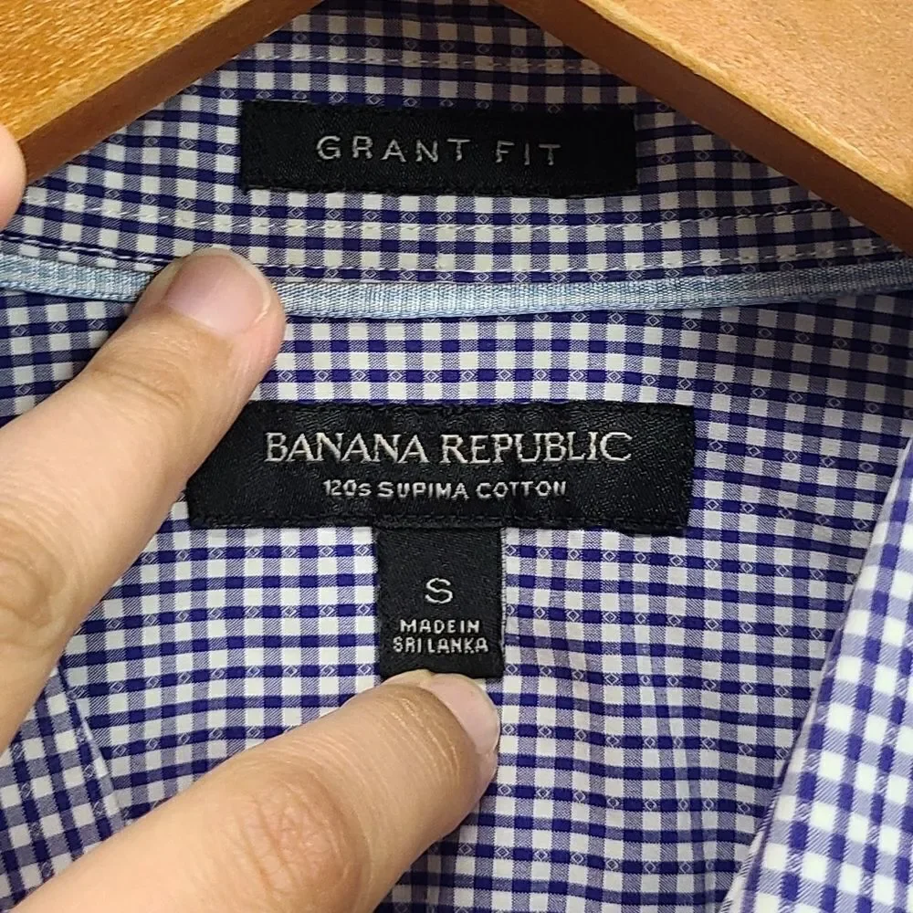 Banana‎ Republic Supima Cotton Button Down Blue Shirt Size Small